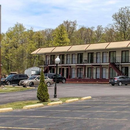 Econo Lodge Inn & Suites Lake Harmony - Pocono Mountains Area White Haven Exterior photo