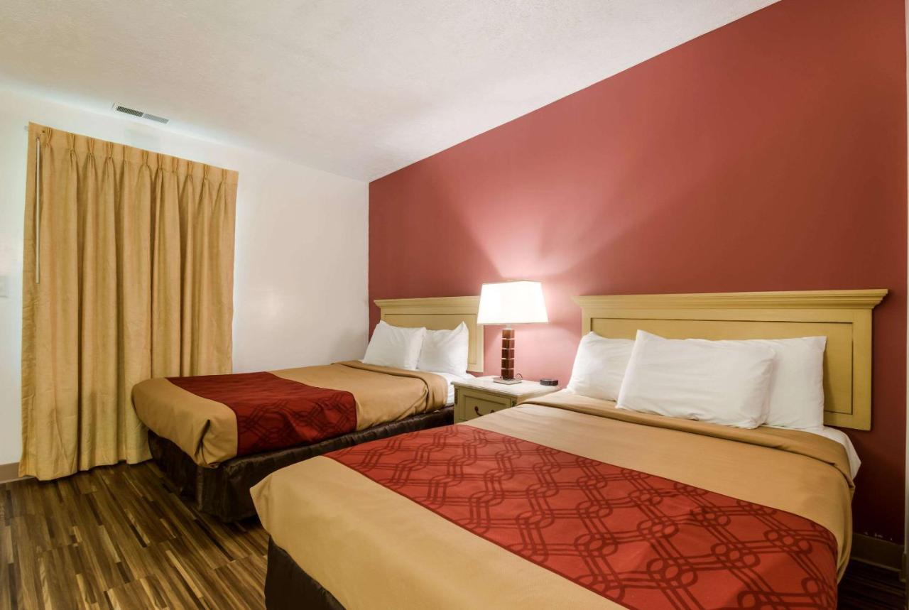 Econo Lodge Inn & Suites Lake Harmony - Pocono Mountains Area White Haven Exterior photo