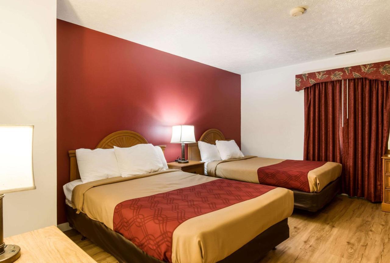 Econo Lodge Inn & Suites Lake Harmony - Pocono Mountains Area White Haven Exterior photo